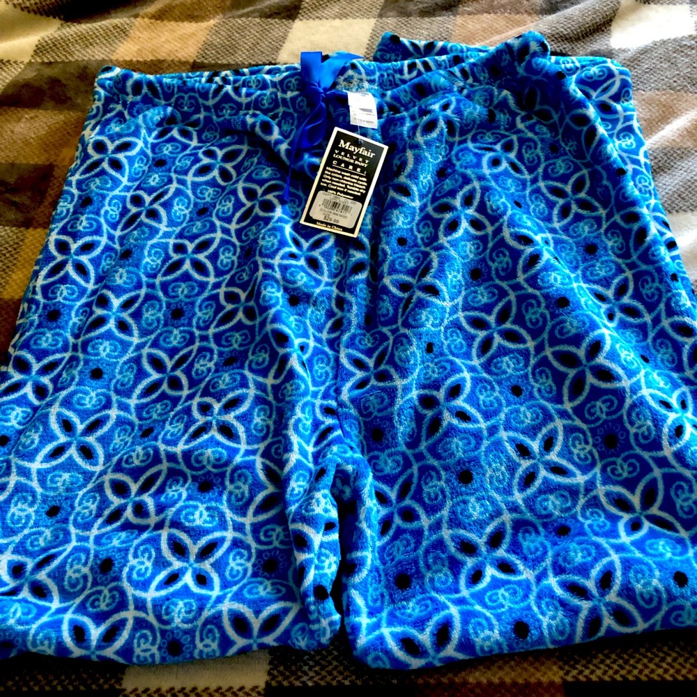 Ladies New Fleece Lounge Pants With Tags